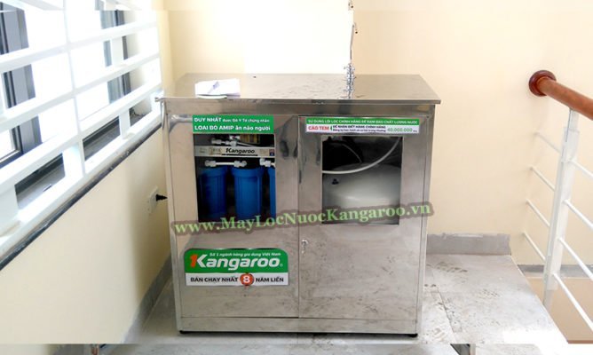 Hình ảnh thực tế máy lọc nước Kangaroo công suất lớn với tủ Inox