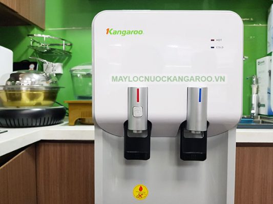 2 vòi nóng lạnh riêng biệt, vòi nóng có khoá an toàn