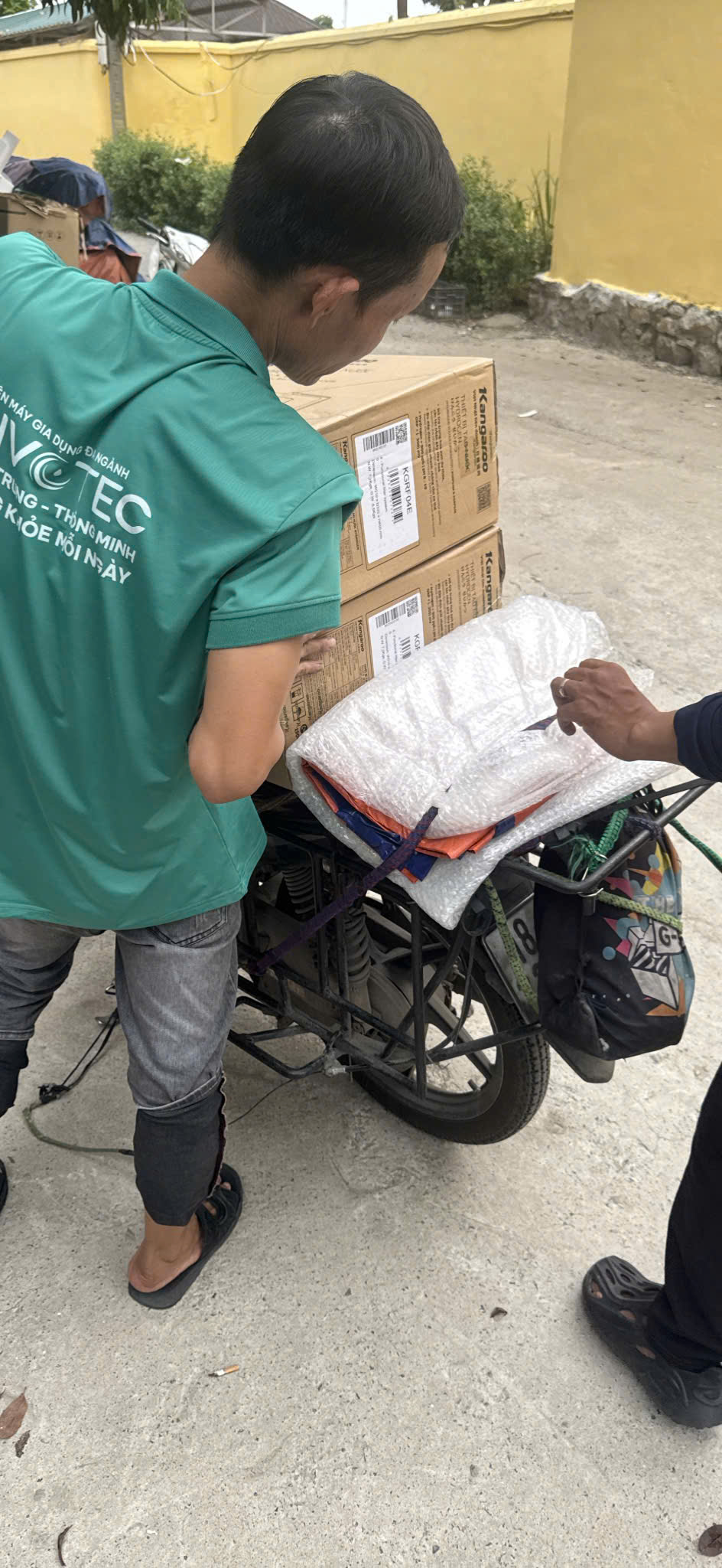 Lắp đặt máy lọc nước Kangaroo số lượng lớn – Dấu ấn uy tín Kangaroo Ngọc Thạch 10 maylocnuockangaroo.vn z7331351595447 5507fb2cecaedd79789890989b50d86e